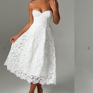 ISHANI MIDI DRESS - Babyboo in size small